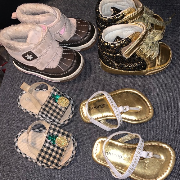Baby girl shoes bundle. Sizes 1-4 - Picture 1 of 4